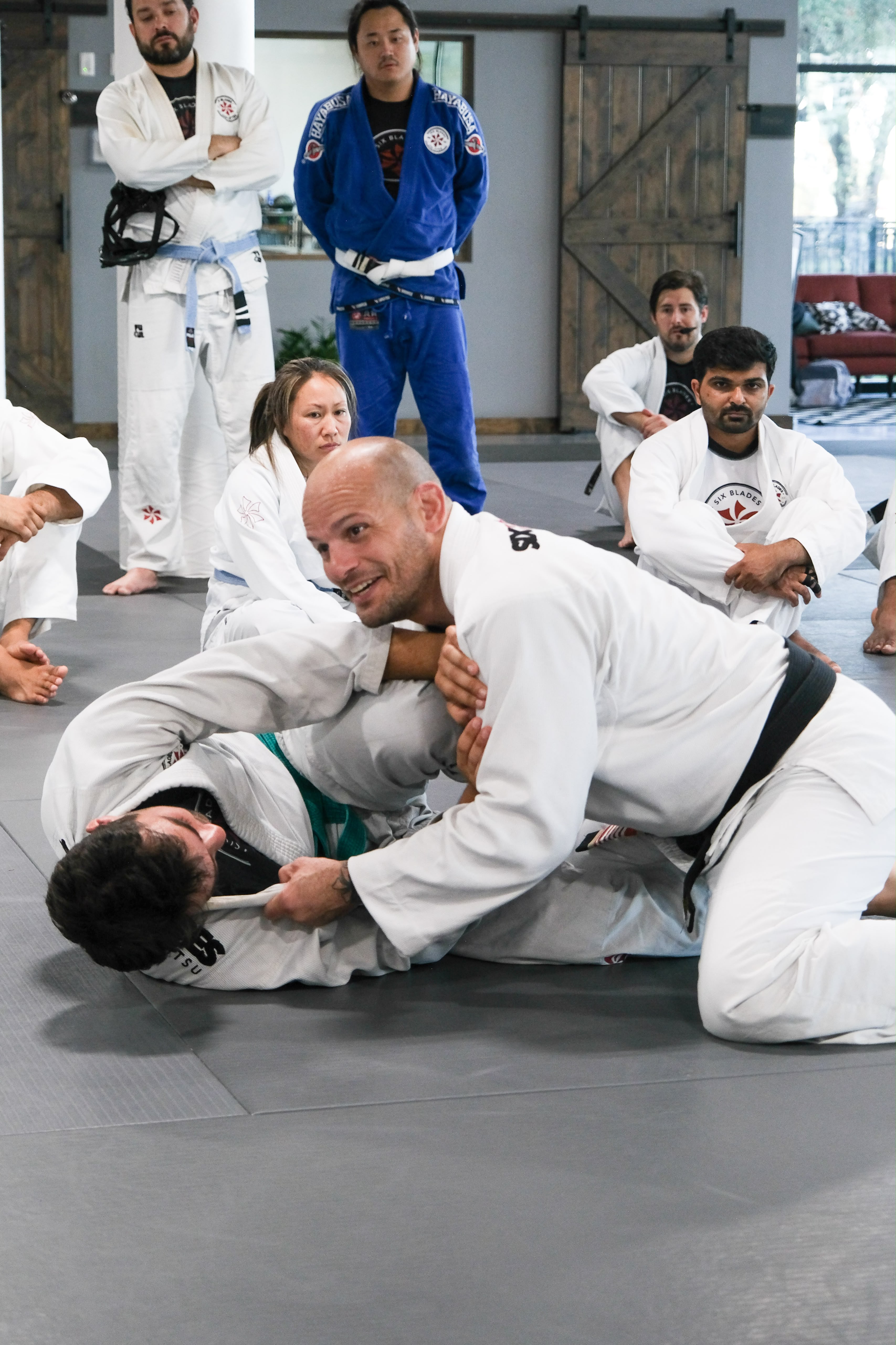 Prof. Xande Ribeiro teaching Jiu Jitsu technique