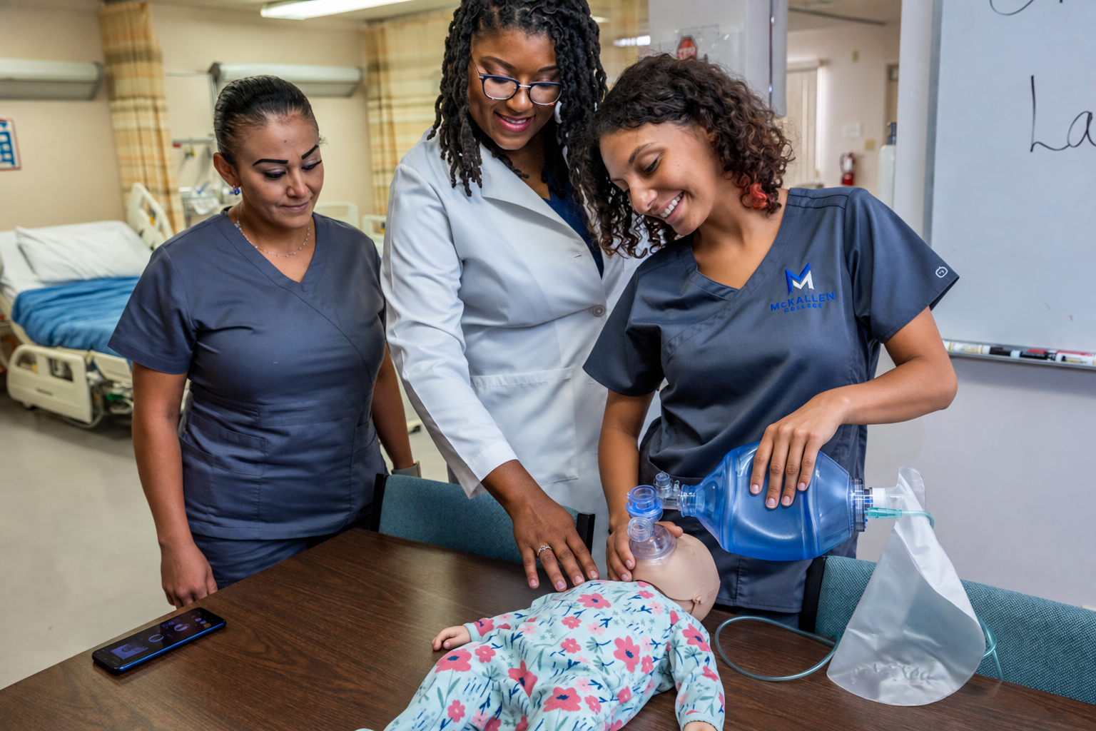 ACLS Advanced Cardiovascular Life Support Training