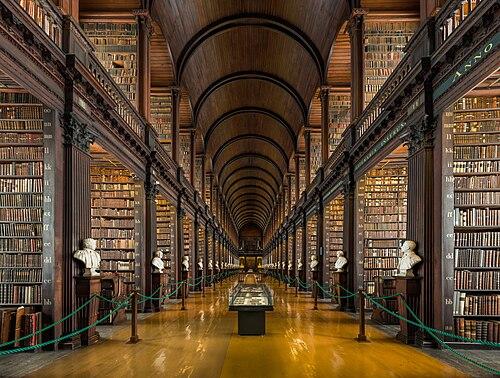 A very large old-fashioned university library