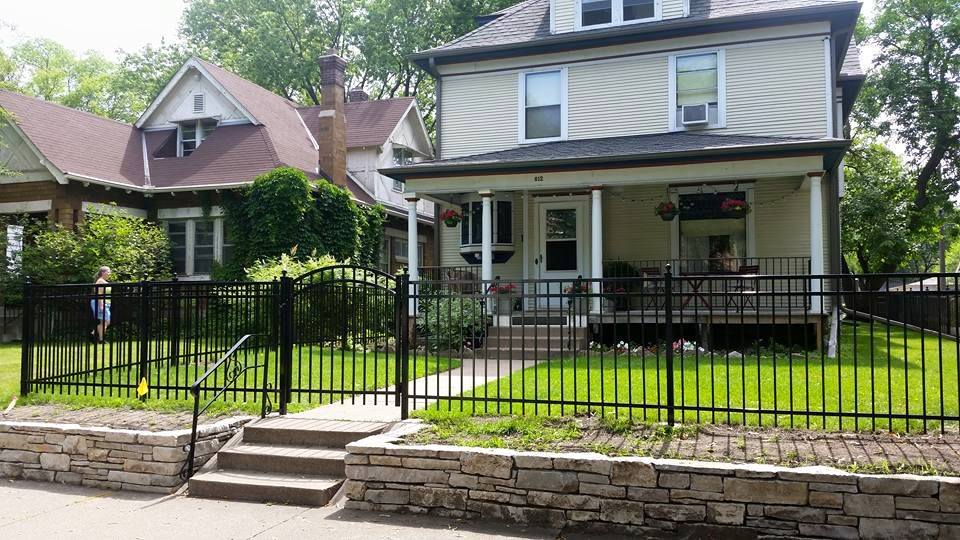  Black Chain-Link Fence