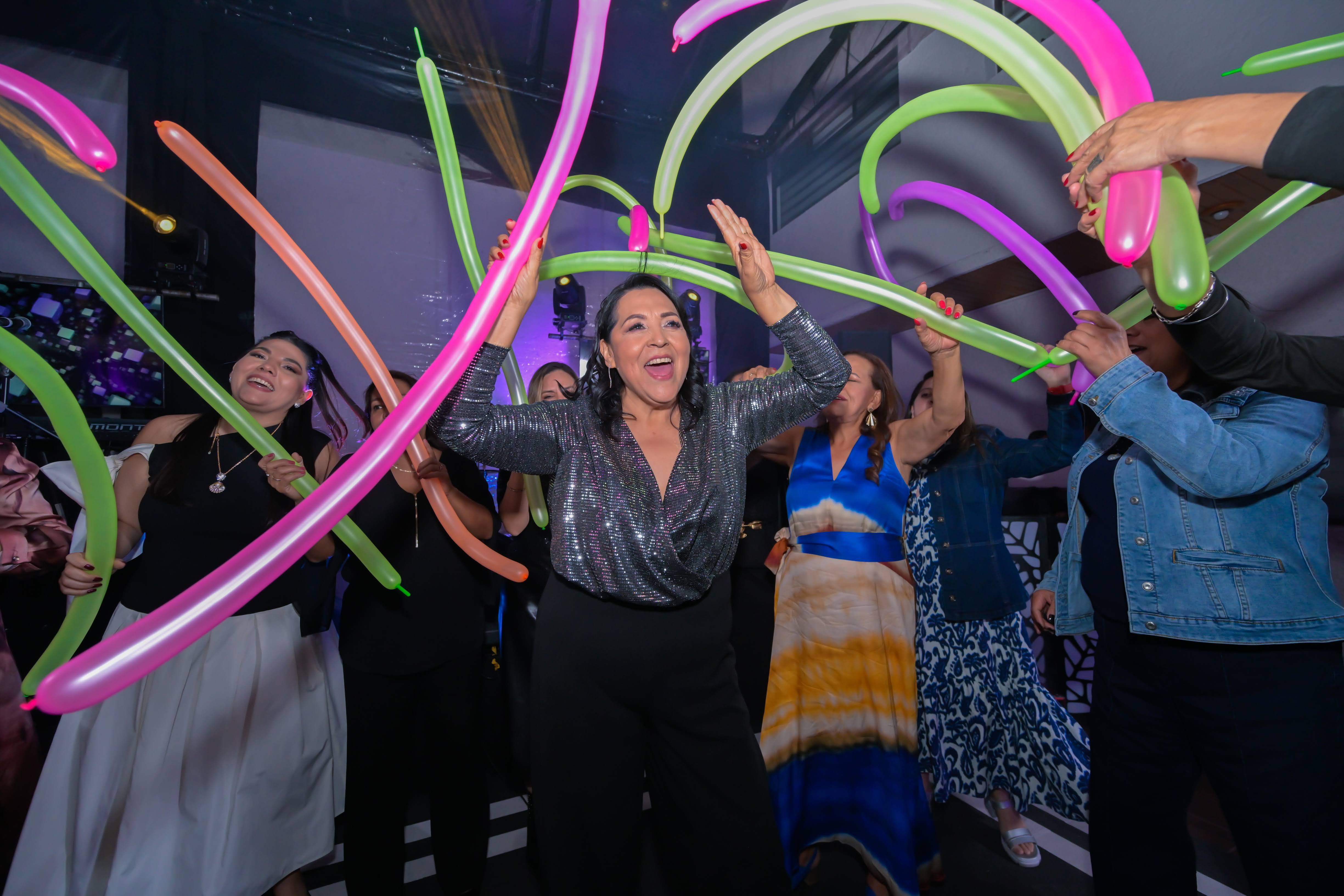 Evento social con invitados