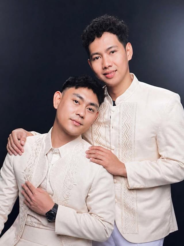 Barong Tagalog collection