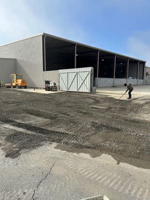 {{ custom_values.service_3 }} in {{custom_values.area_2})