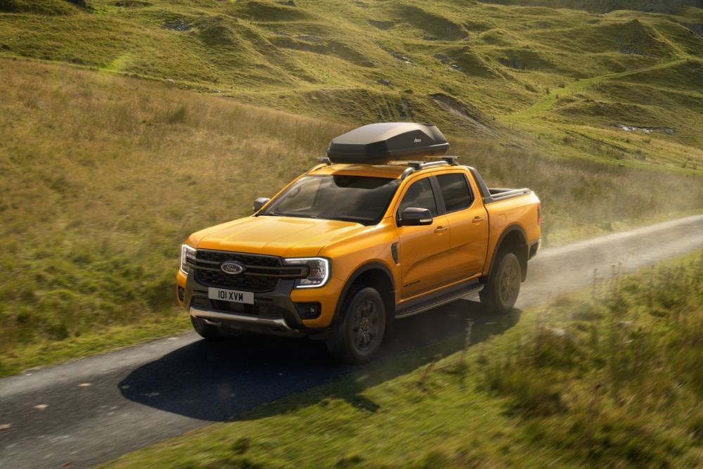 Roll top cover fitted to a Ford Ranger pickup