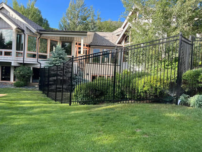 Fence Construction in Aztec, New Mexico