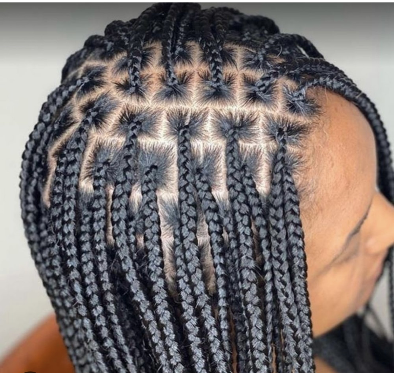 Medium Knotless Braids
