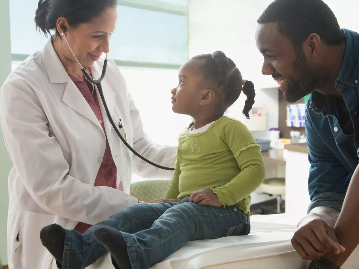 Personas hablando sobre Obamacare Marketplace