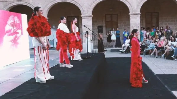Trabajo de alumnos de HND en Diseño de Moda en edibFleming