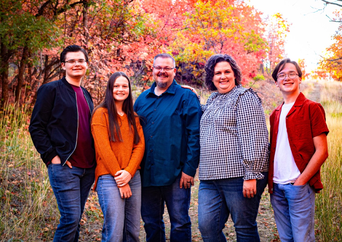 The Dimmick Family: Heidi, Annie, Benjamin, Tyler, Scott