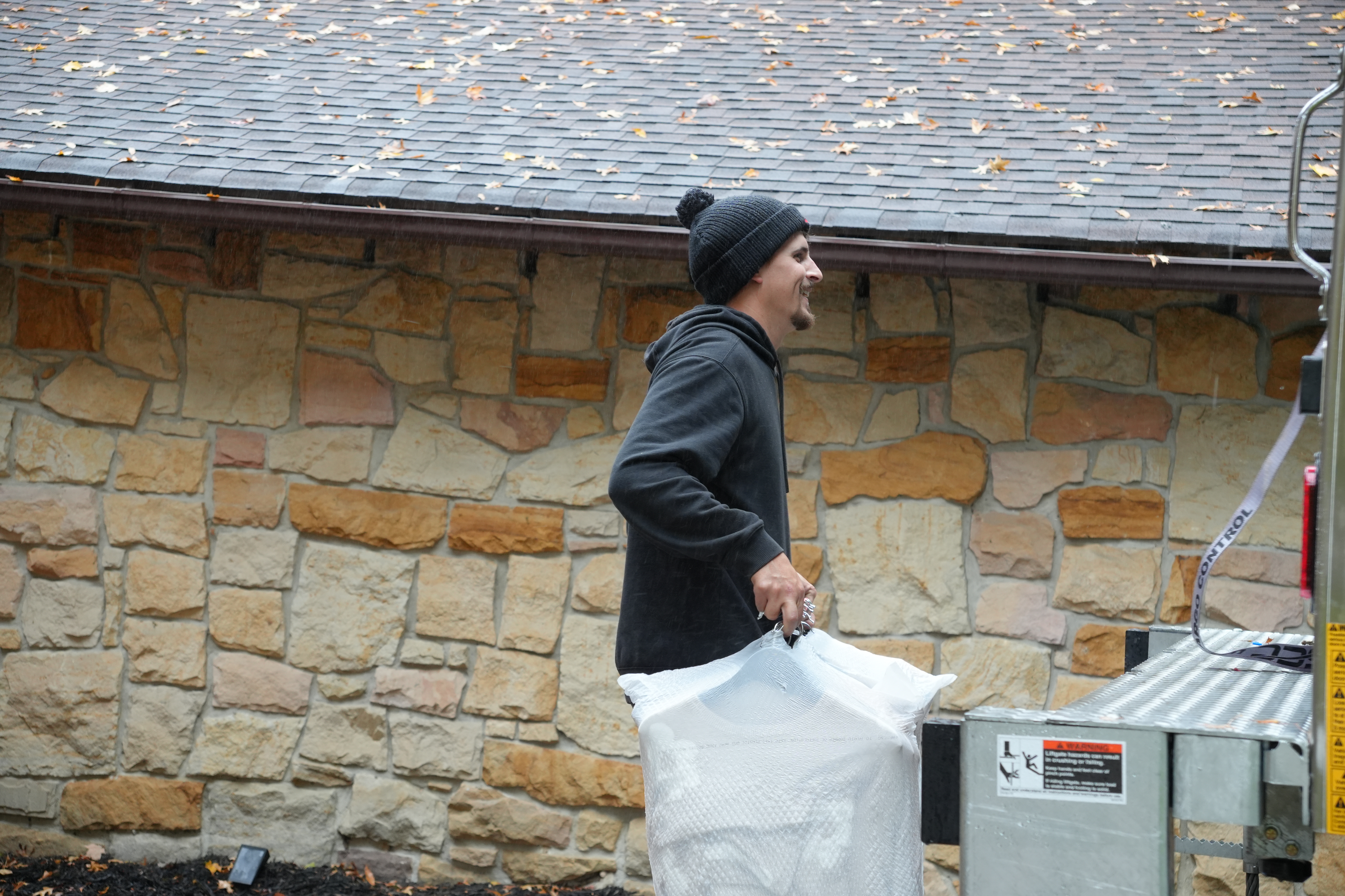 Junk Removal & Haul Away Service in Akron