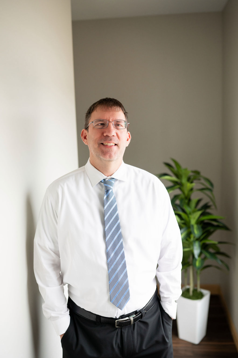 Dr. Brian McGregor