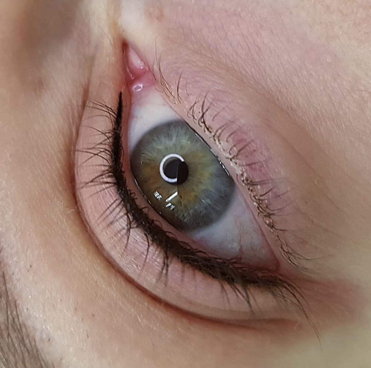 Permanent eyeliner client result