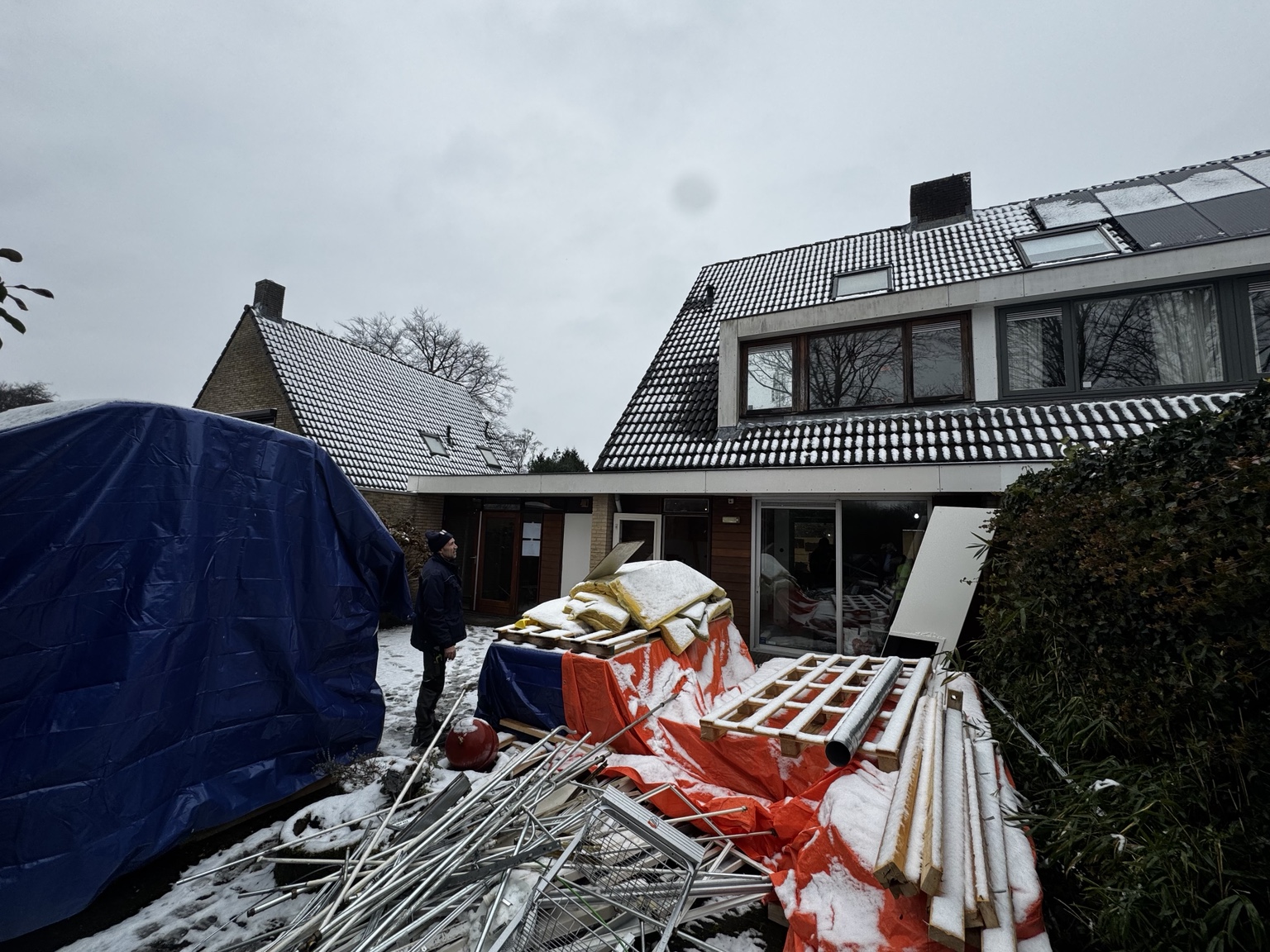 Achtergevel van de woning in Arnhem vóór de renovatie