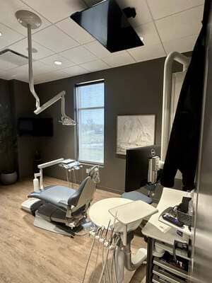 {{ custom_values.service_1 }} in {{custom_values.area_3})