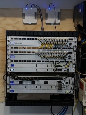 {{ custom_values.service_1 }} in {{custom_values.area_2})