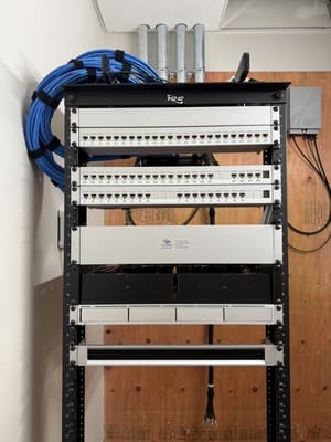 {{ custom_values.service_4 }} in {{custom_values.area_3})