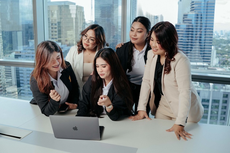 Strategic Assistant Staffing team culture
