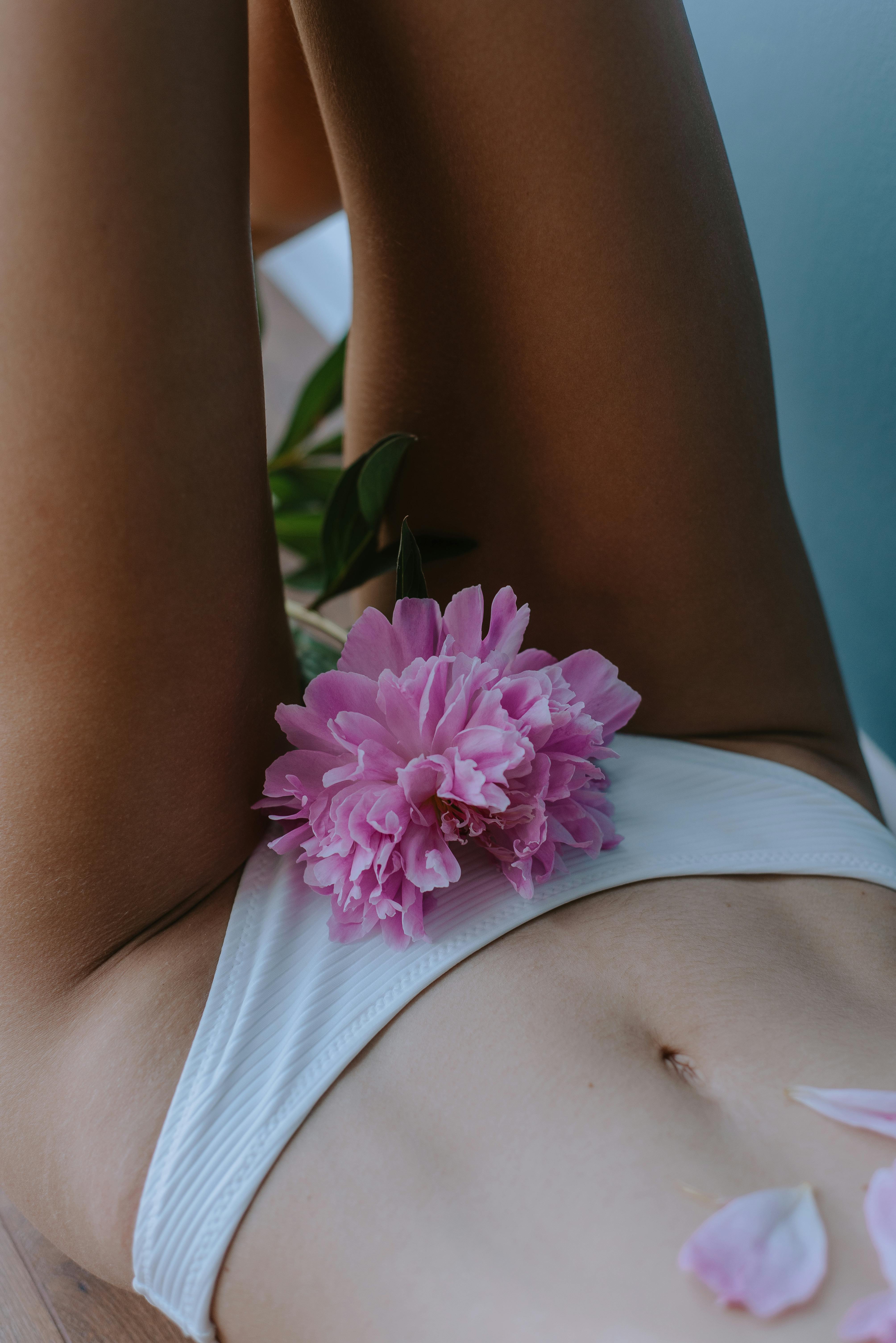 Beautiful waxing results at Pretty Owl Waxing Rialto CA