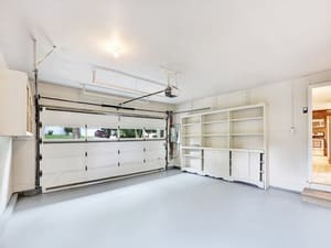 {{ custom_values.service_3 }} in {{custom_values.area_1})