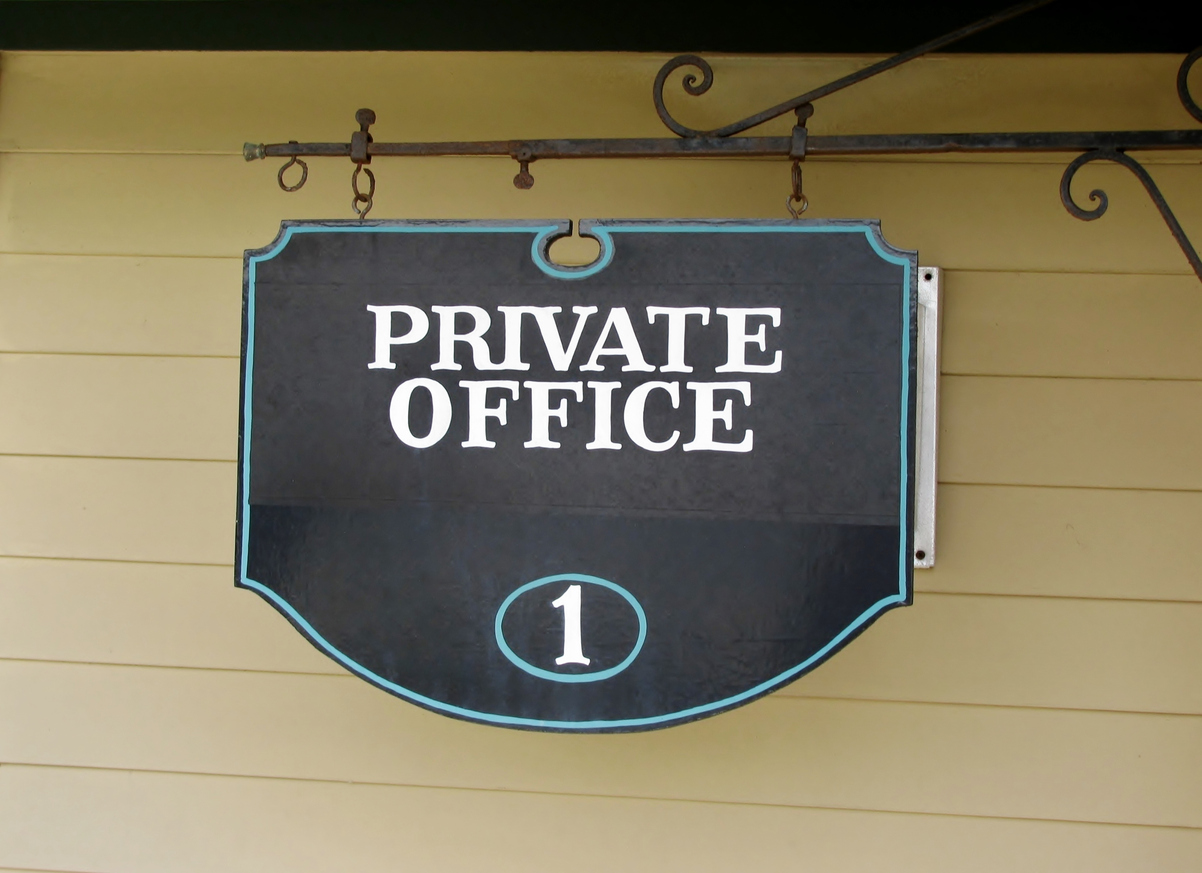 Sign Company Discusses Types & Considerations of Custom Hanging Signs