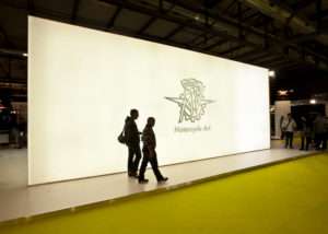 Benefits of Hiring a Custom Sign Company for Printed Backdrops Benefits of Hiring a Custom Sign Company for Printed Backdrops