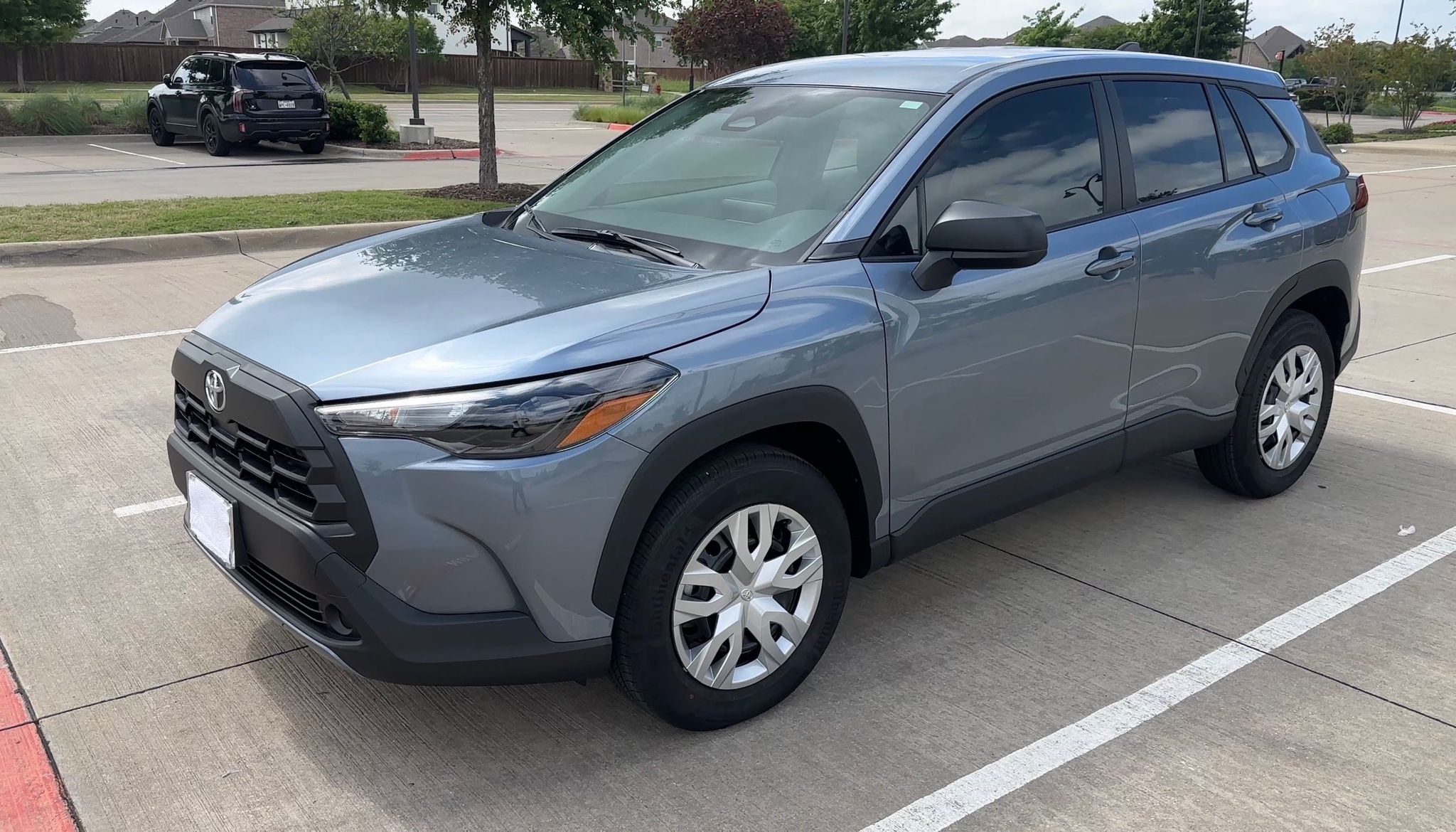 Toyota Corolla Cross LE 2026