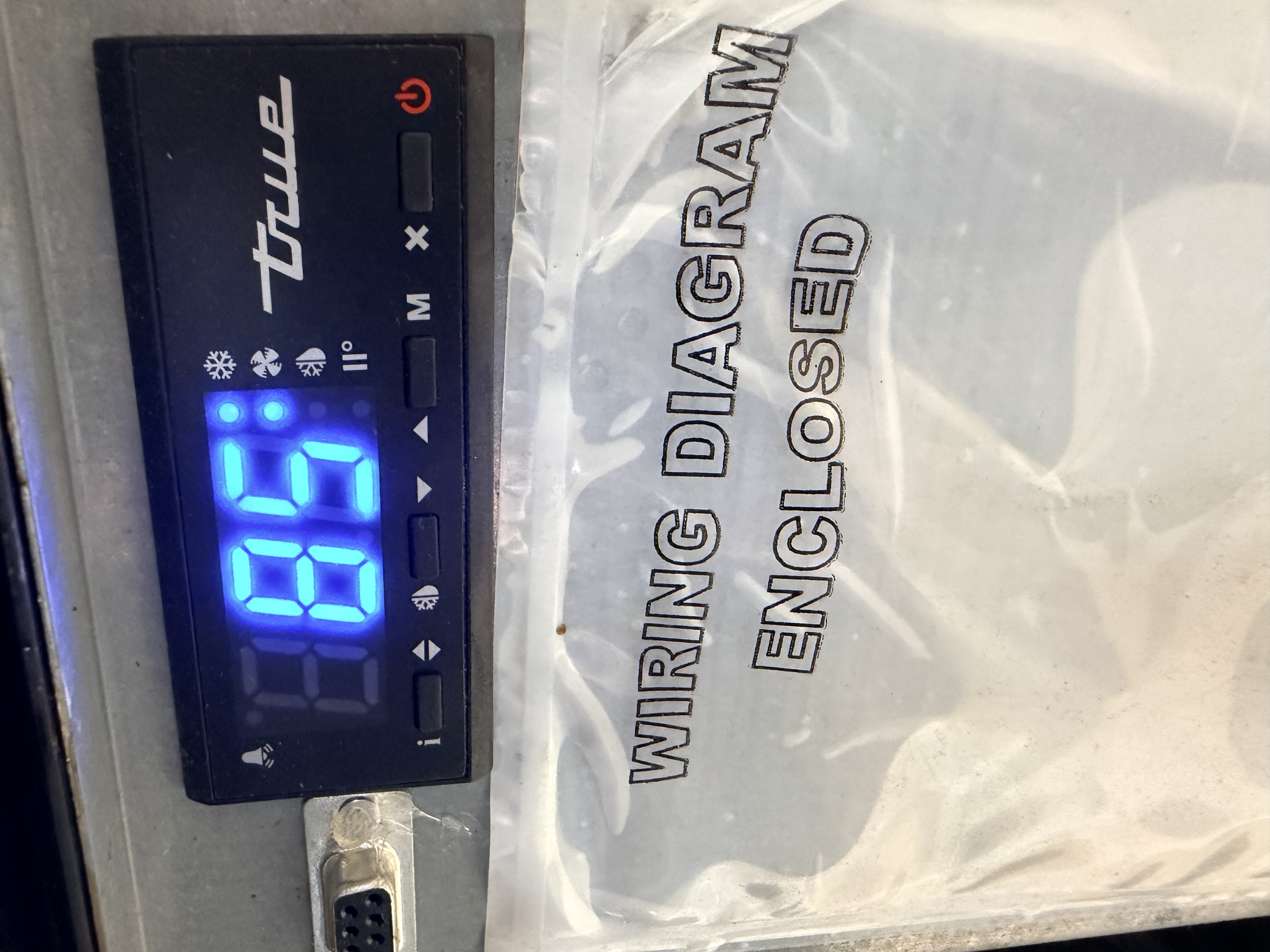 True GDM-49 control panel displaying active fan and temperature reading — standing cooler running but not cooling, North Mississippi