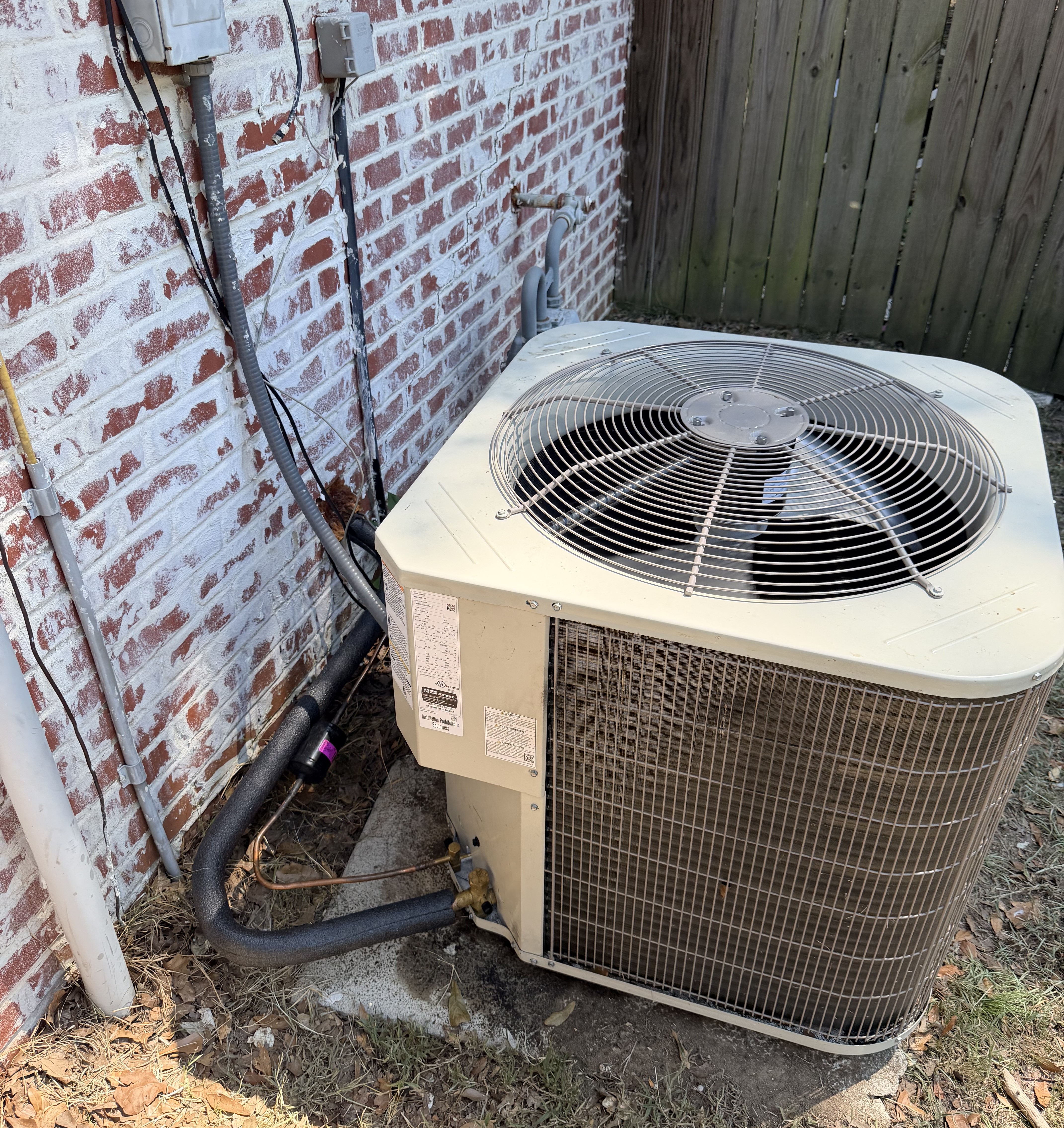 Fieldpiece air side diagnostic reading showing 18.8°F delta T — return air 79.8°F, supply air 61.0°F — confirming proper performance of 5-ton Payne split system in Guntown MS