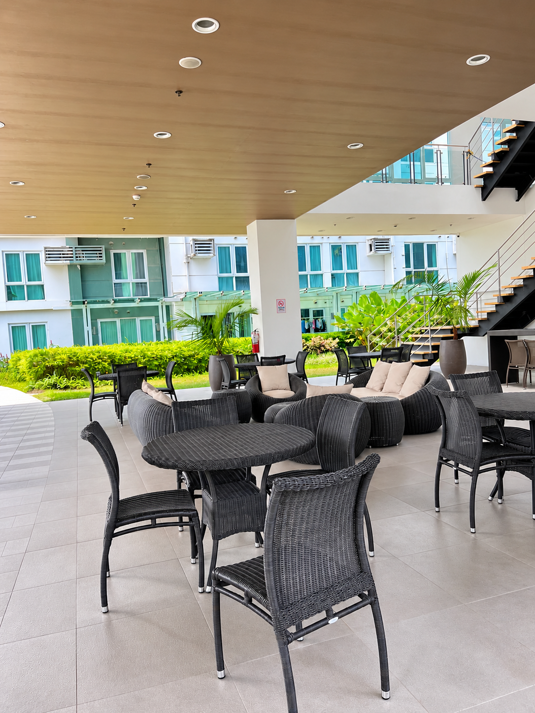 Shared outdoor seating area at Abreeza Place