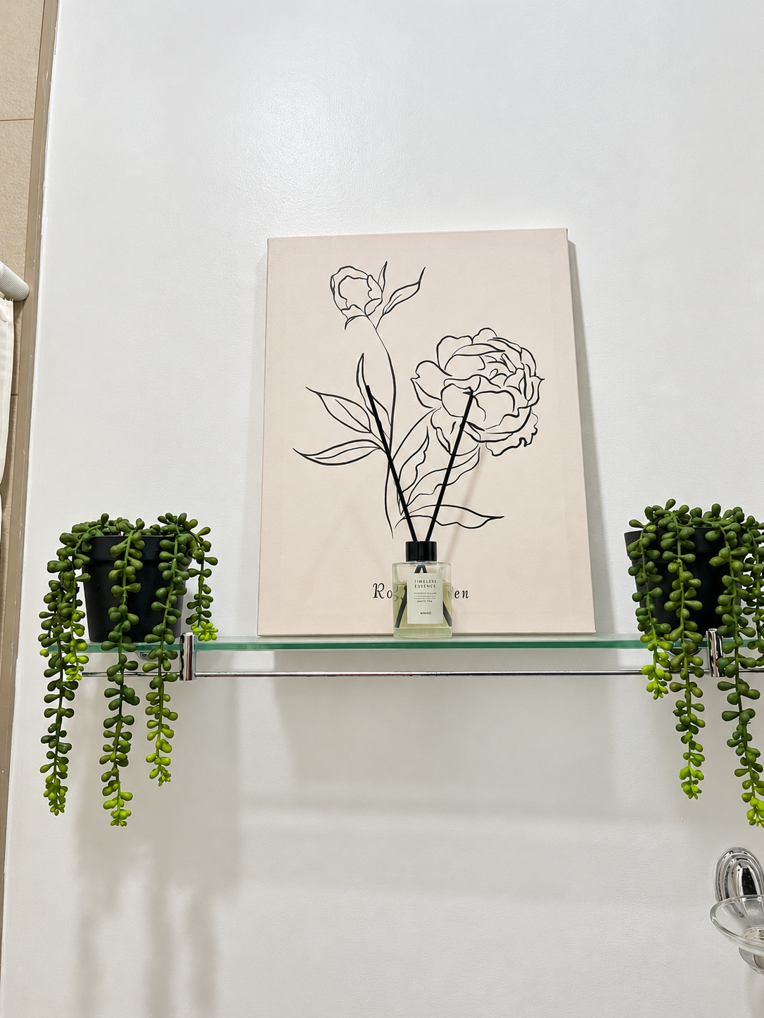 Bathroom styling details in Casa Tresoria Unit 2