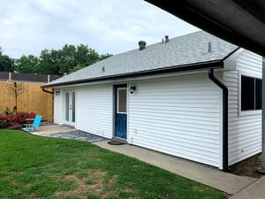 {{ custom_values.service_2 }} in {{custom_values.area_1})