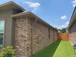 {{ custom_values.service_4 }} in {{custom_values.area_6})