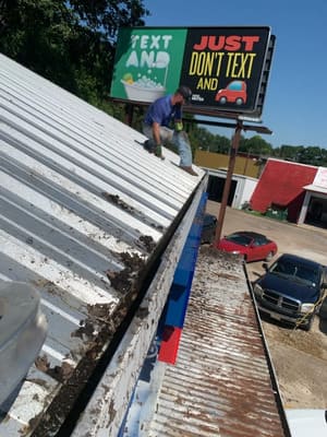 {{ custom_values.service_4 }} in {{custom_values.area_7})