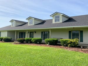 {{ custom_values.service_1 }} in {{custom_values.area_6})