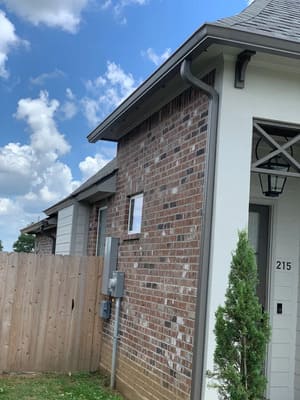 {{ custom_values.service_1 }} in {{custom_values.area_7})