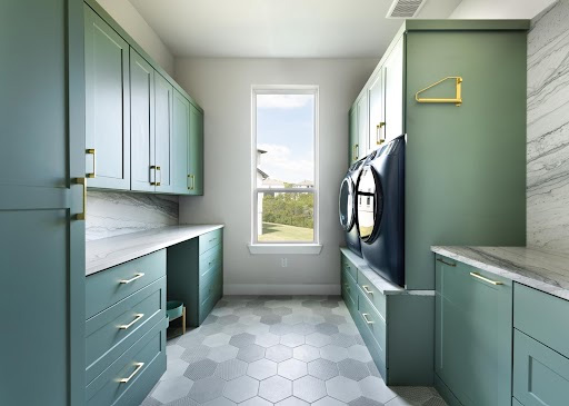 Custom storage system by Up Closets of Pinellas