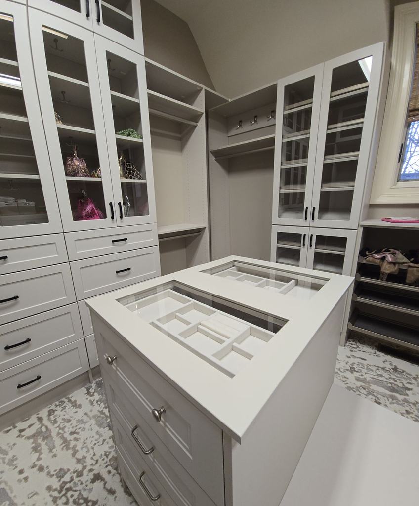 Custom closet installation by Up Closets of Pinellas