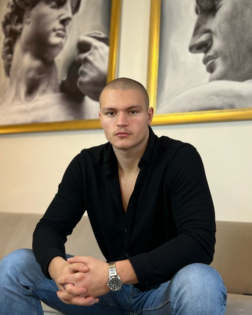 Adrián Klement