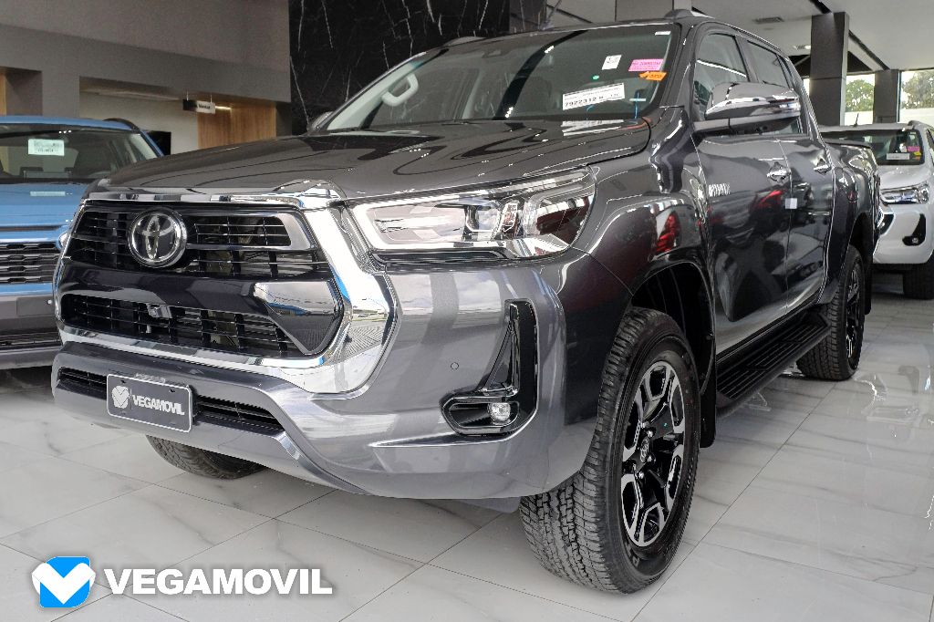 Toyota Hilux Limited TSS