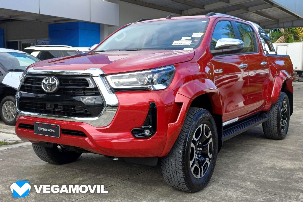 Toyota Hilux Wide Tread