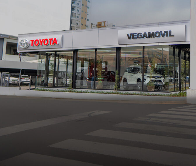 Showroom Vegamovil Toyota Churchill, Santo Domingo