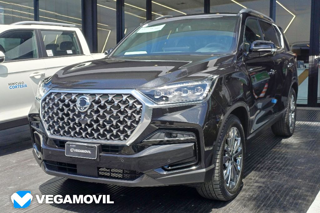 KGM Rexton Adventure