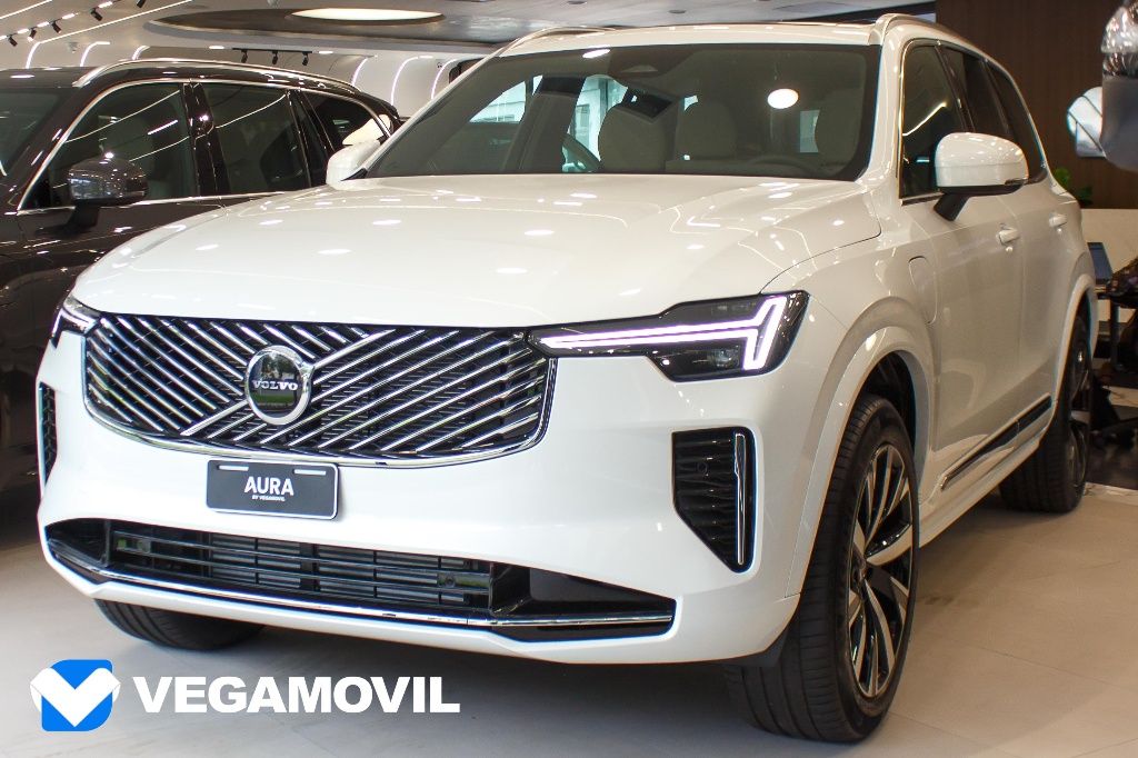 Volvo XC90 Core