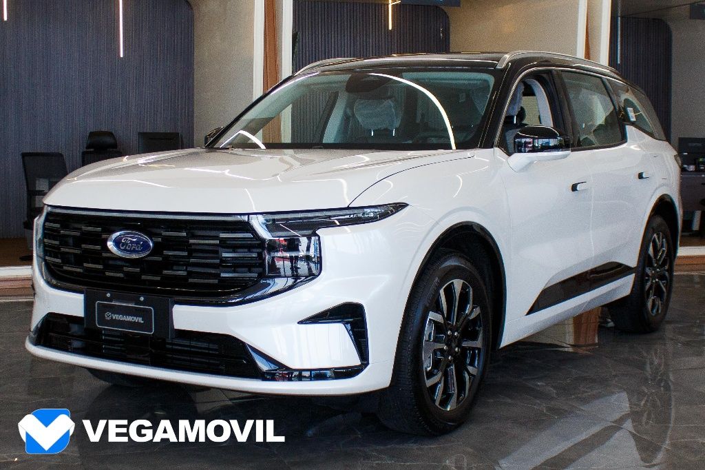 Ford Edge Titanium