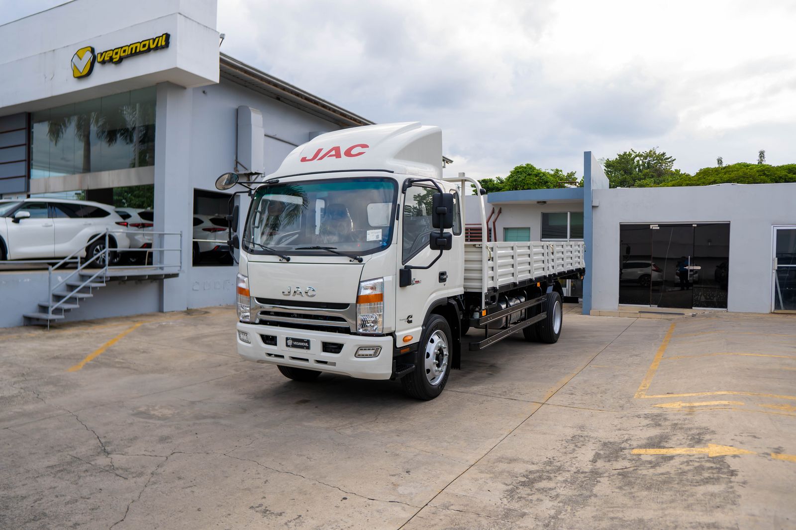 JAC N120-20 Pies Cama 20 Pies Con A/C