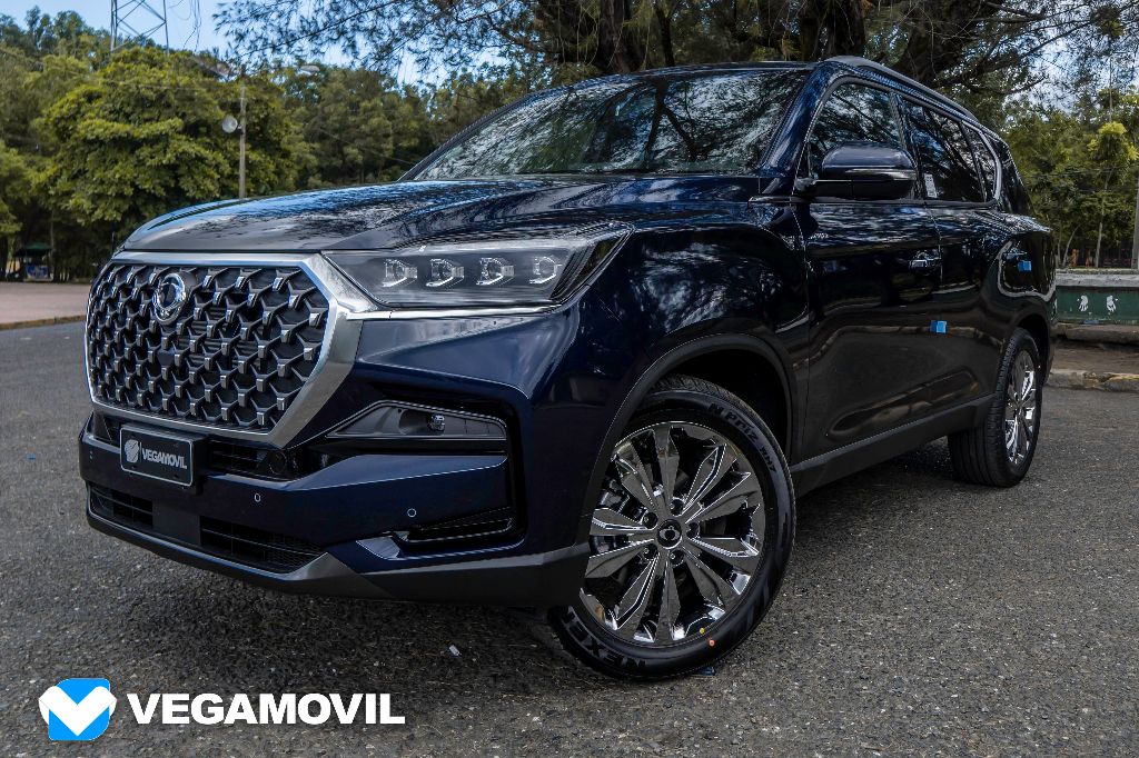 KGM Rexton Adventure Plus