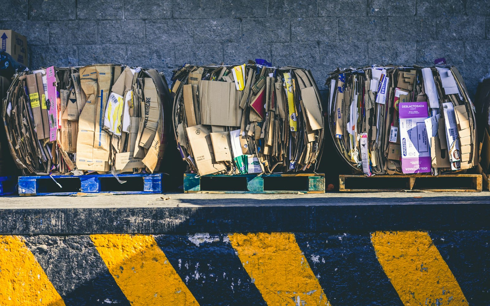 Pallet Disposal in Leander, TX — Professional, Fast & Eco Friendly Haul Away