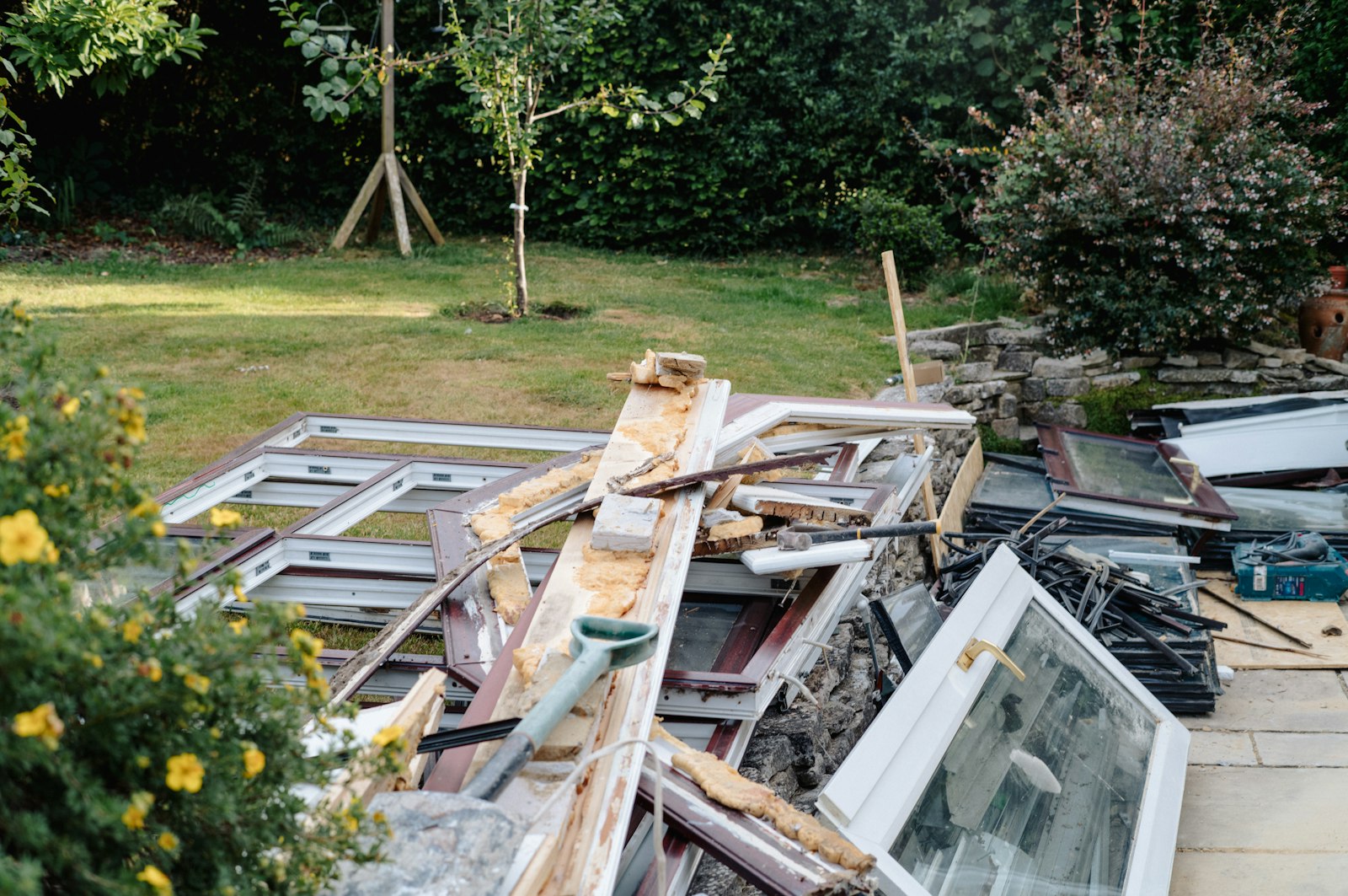 garage cleanout mistakes to avoid austin tx (1)