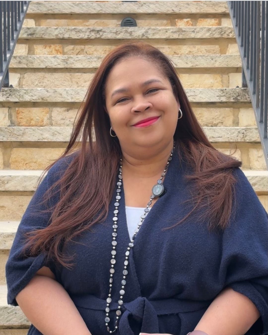 Creative Life Strategist, Certified Divorce Coach®, business coach and entrepreneur helping women rebuild their identity and reclaim their lives after divorce and life transitions.