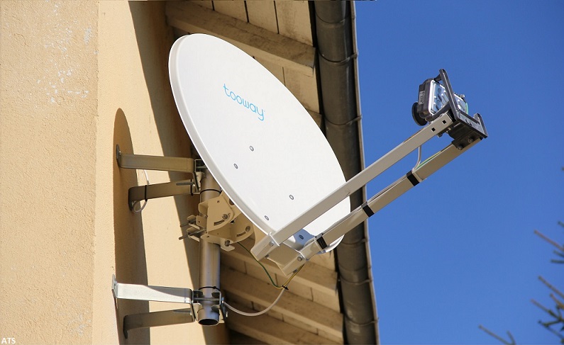 installation antenne parabole Angers / pose parabole Angers / antenne satellite Angers / installateur parabole Les Ponts-de-Cé / technicien satellite Angers / réception satellite Angers / installation TV satellite Angers / dépannage parabole Angers / antenniste Angers / parabole maison Angers / Loire Antenne Multimedia / antenne satellite Les Ponts-de-Cé / installation antenne TV Angers / réception TV Angers